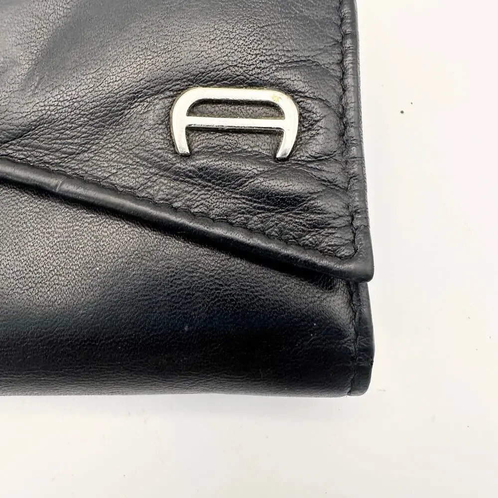 Etienne Aigner Silver Horseshoe A Tri Fold Slant Flap Accordion Wallet Vintage